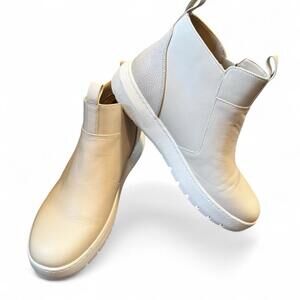 New Vionic Brinkley Women's Boot Sneakers in Cream Nappa Lizard sz 8